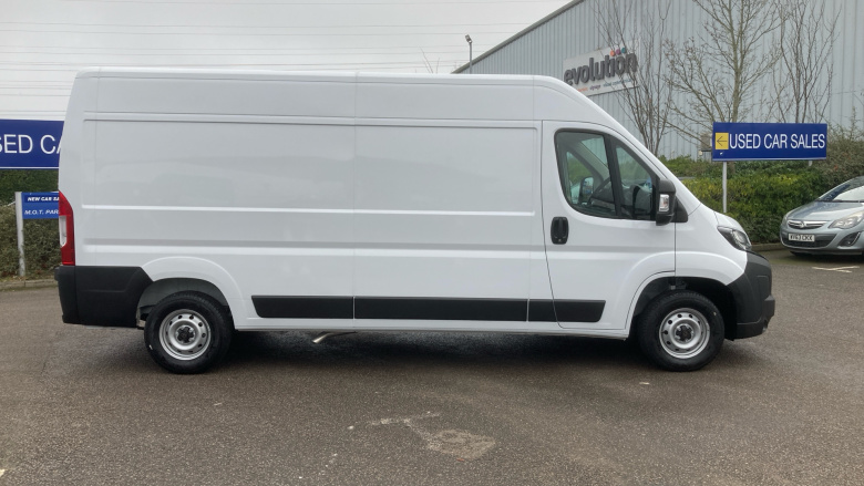 Peugeot Boxer 3500 L3 Diesel 2.2 BlueHDi 140 H2 Van Professional
